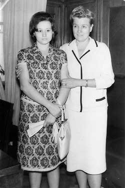 Е.А.Фурцева с дочерью Светланой.